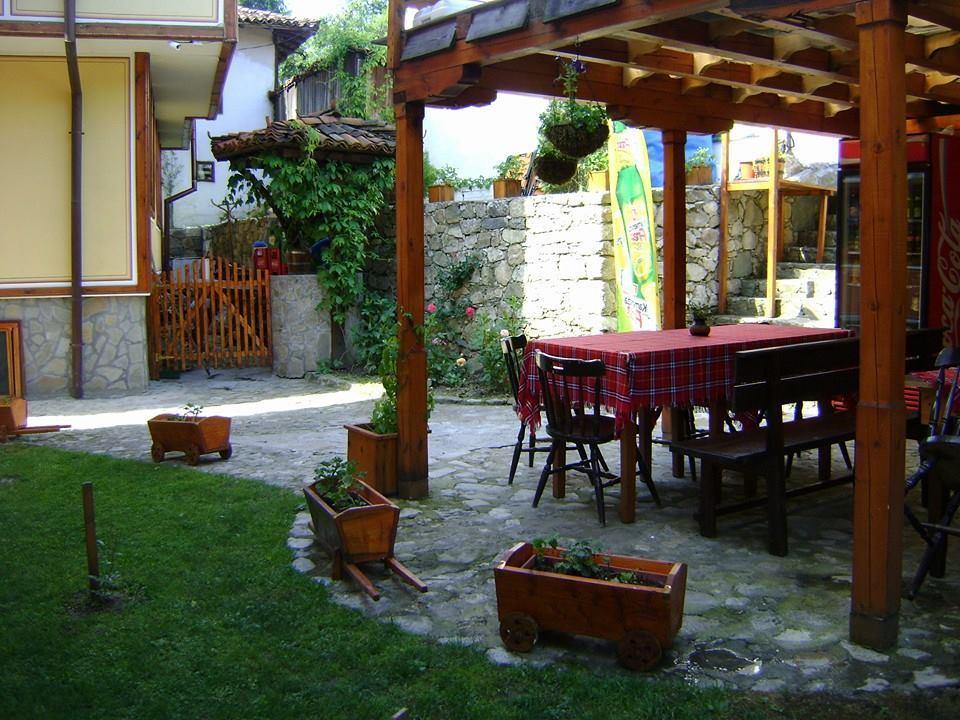 Guest House Todorini Kashti Koprivștița Exterior foto